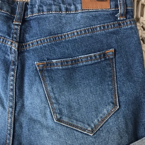 BDG jean shorts sz 28 with roll hem - Picture 7 of 9